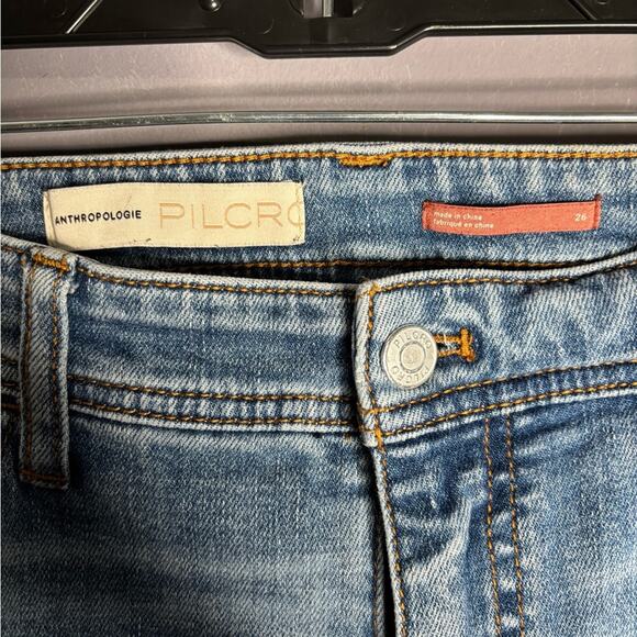 Anthro Pilcro Light Wash Slim Straight Mid Rise Jeans Size 26 - Picture 4 of 5